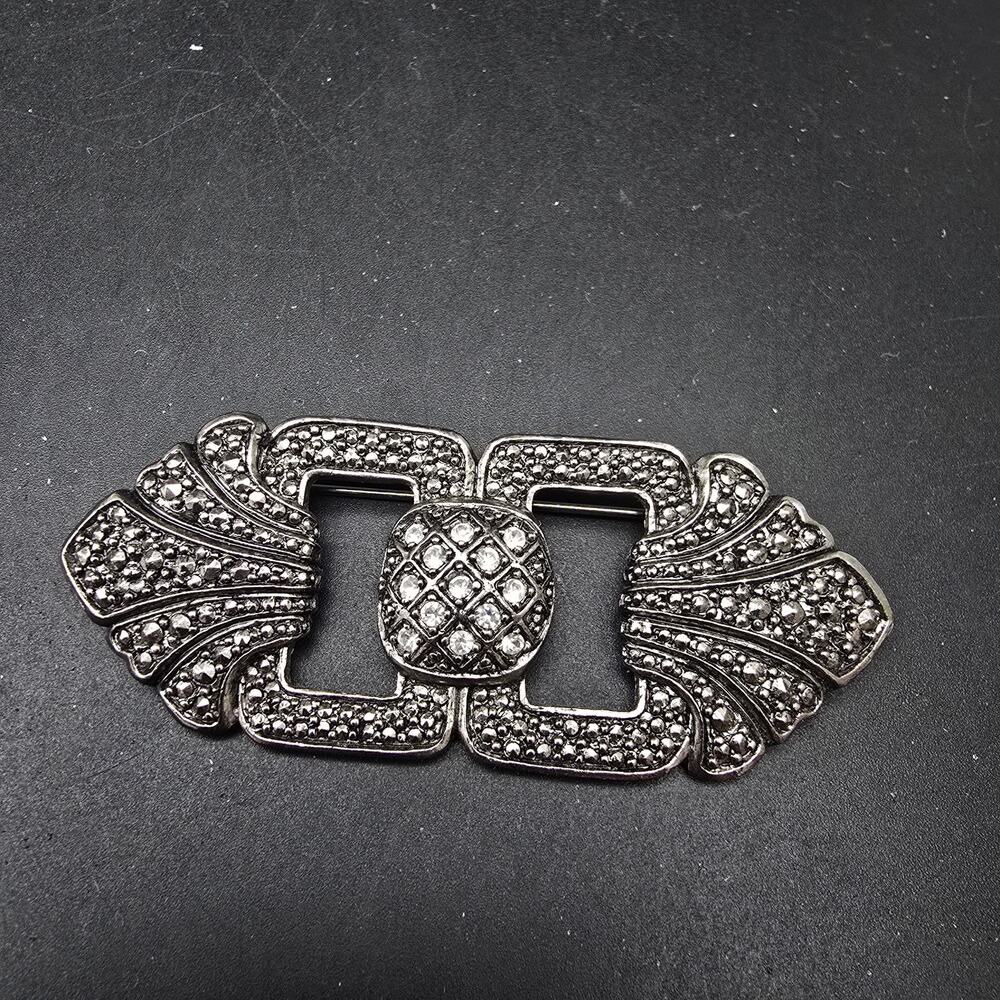 Avon 1991 Bold Romance Brooch Silver Tone Faux Marcasite VIntage